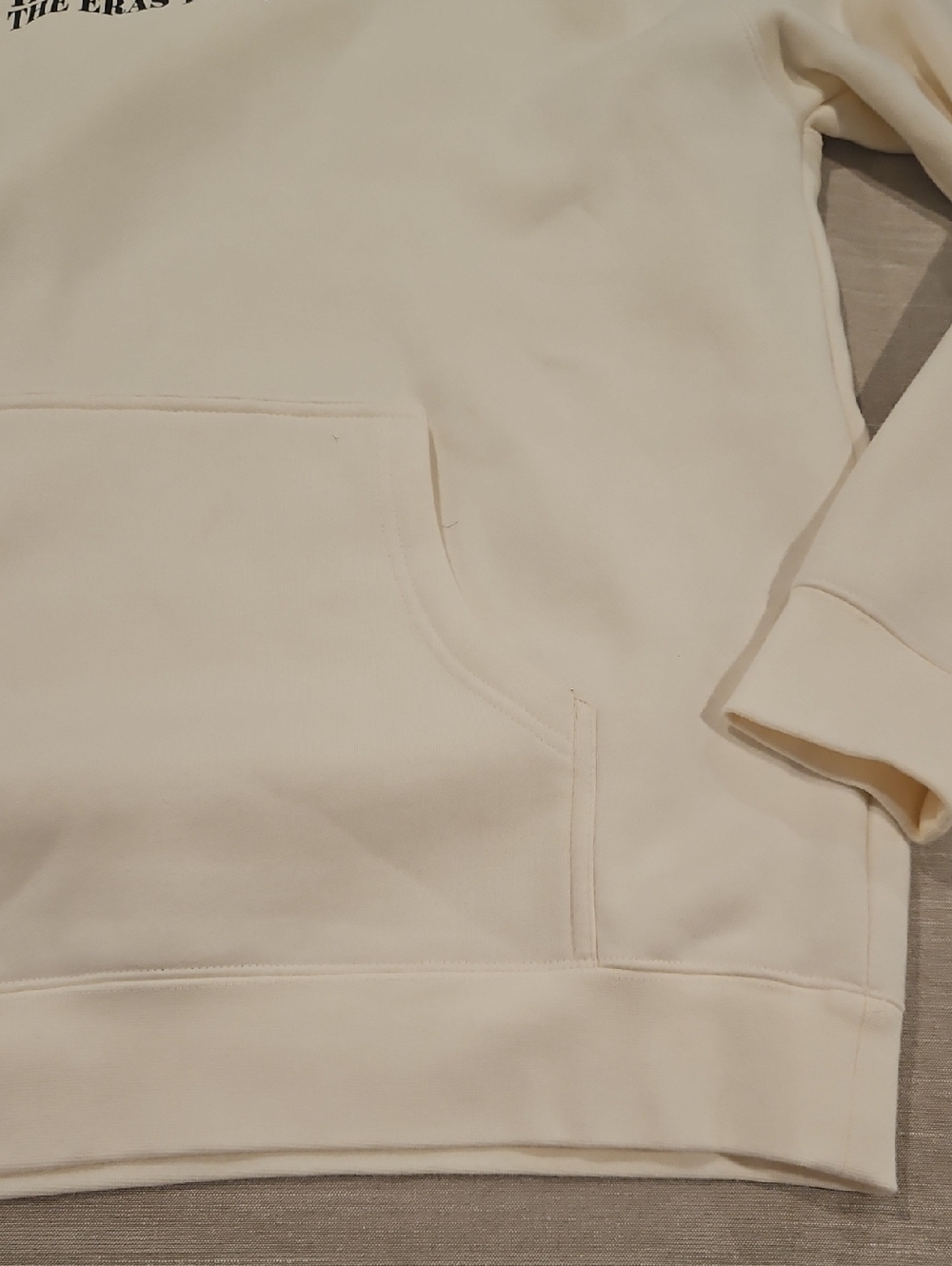 Taylor Swift | The Eras Tour I Beige Hoodie Size L - Picture 7 of 10